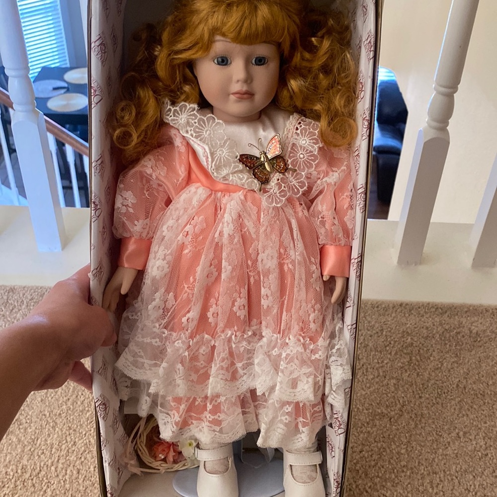Kasey 18” Porcelain dynasty doll